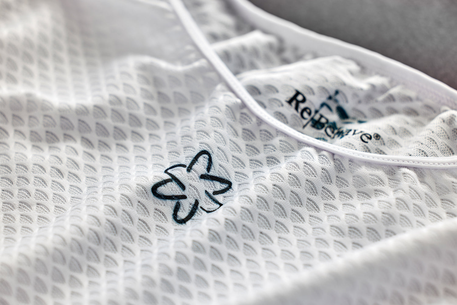 Re-Behave Baselayer Sleeveless - Hvid